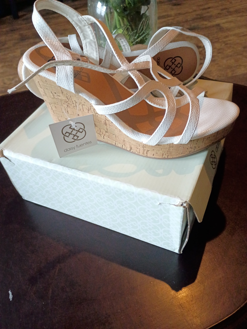 Daisy Fuentes White Cork Wedge Sandals
